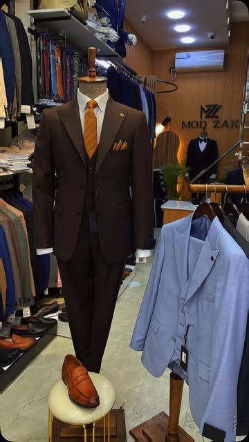 Costume trois-pièces marron